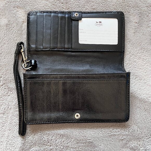 Coach Poppy Wallet - Picture 5 of 5